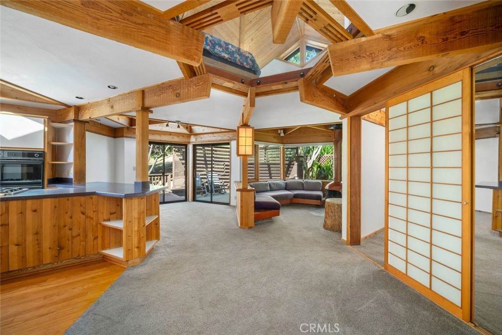 https://bt-photos.global.ssl.fastly.net/socal/orig_boomver_1_420066173-2.jpg