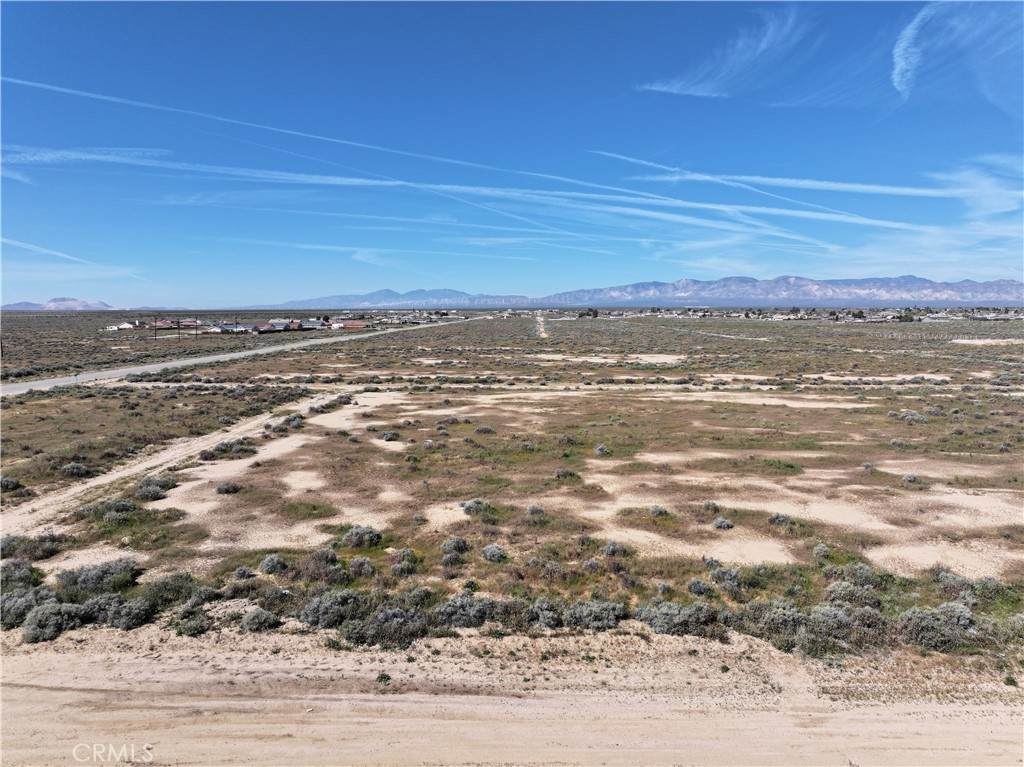 0 Hacienda Boulevard - Photo 1