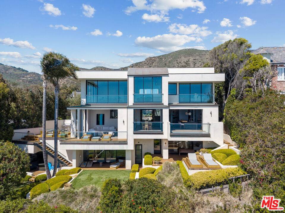 31824 Seafield Drive - Photo 1