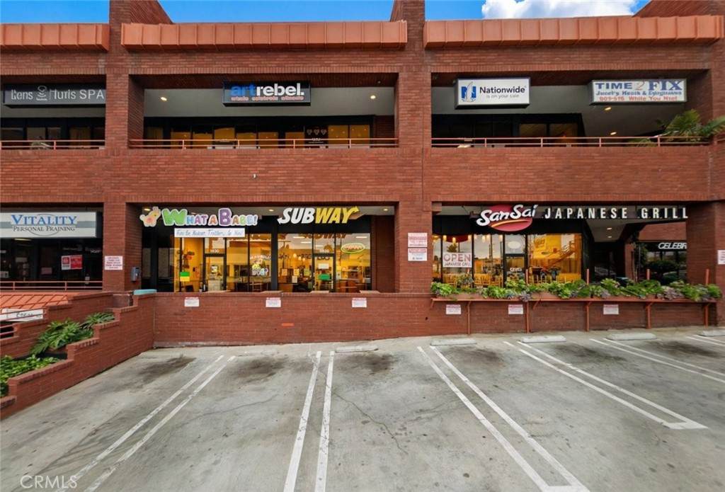 https://bt-photos.global.ssl.fastly.net/socal/orig_boomver_1_420222372-2.jpg