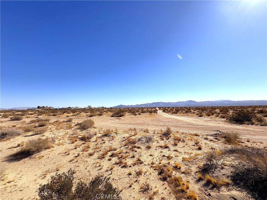 https://bt-photos.global.ssl.fastly.net/socal/orig_boomver_1_420262707-4.jpg