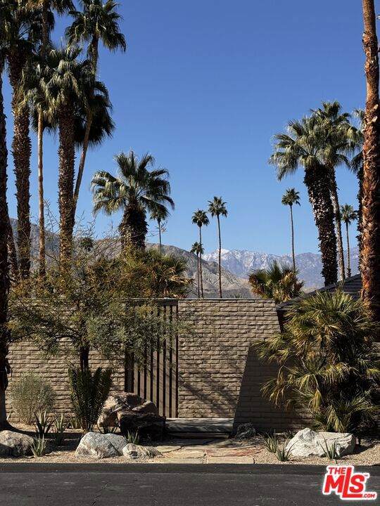 https://bt-photos.global.ssl.fastly.net/socal/orig_boomver_1_420293511-2.jpg