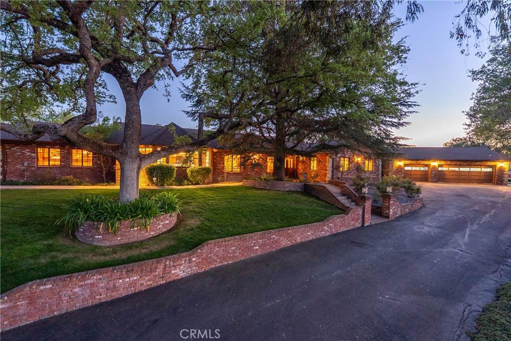 6125 El Pomar - Photo 1