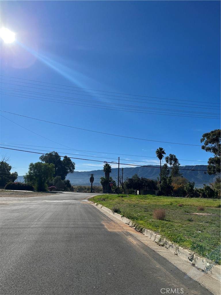 https://bt-photos.global.ssl.fastly.net/socal/orig_boomver_1_420399378-2.jpg