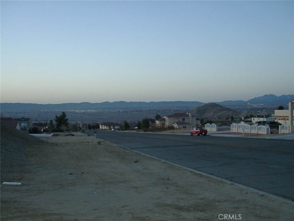https://bt-photos.global.ssl.fastly.net/socal/orig_boomver_1_420417774-2.jpg