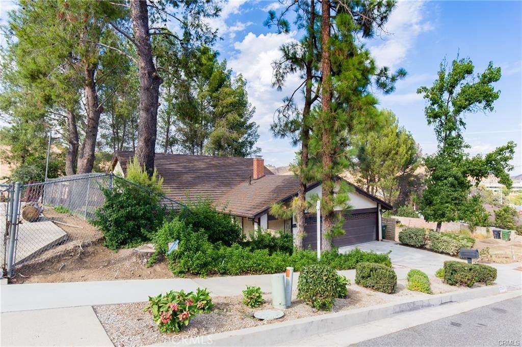 https://bt-photos.global.ssl.fastly.net/socal/orig_boomver_1_420445669-2.jpg