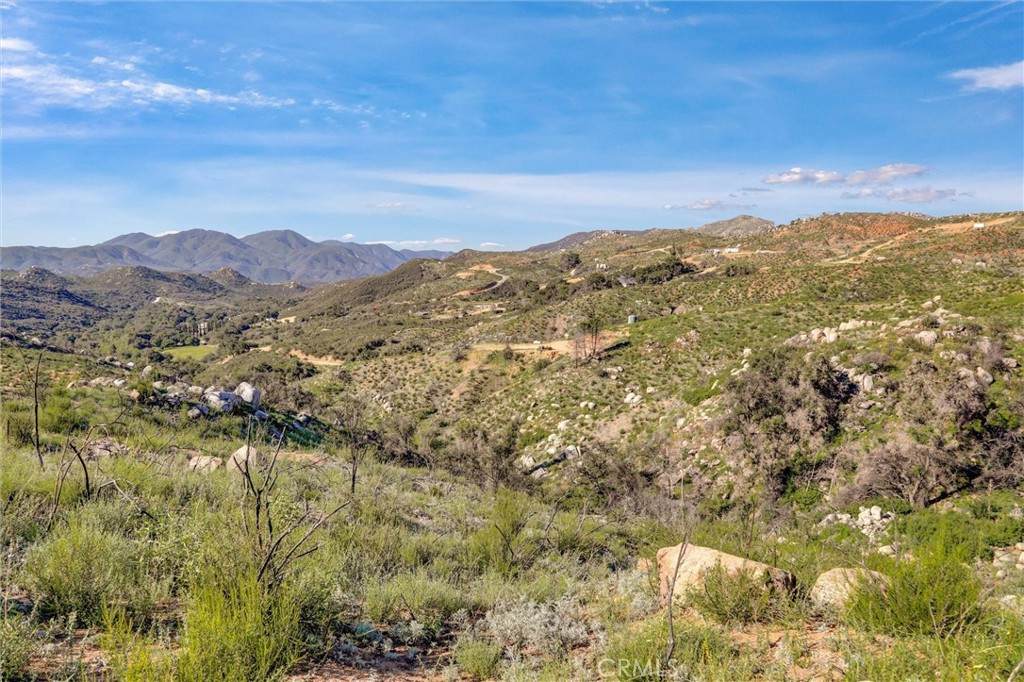 2 Decker Canyon Road - Photo 1