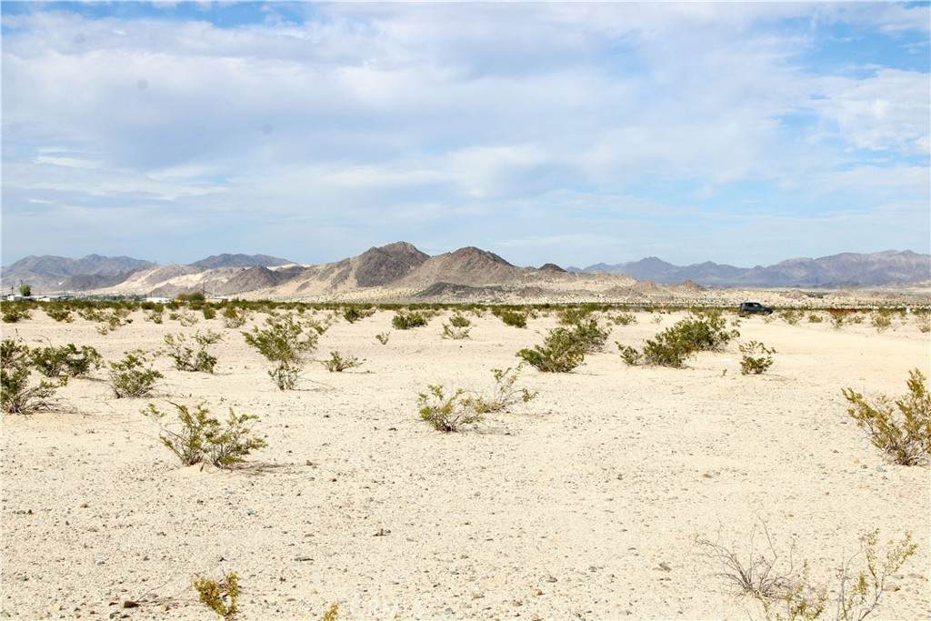 https://bt-photos.global.ssl.fastly.net/socal/orig_boomver_1_420622313-2.jpg