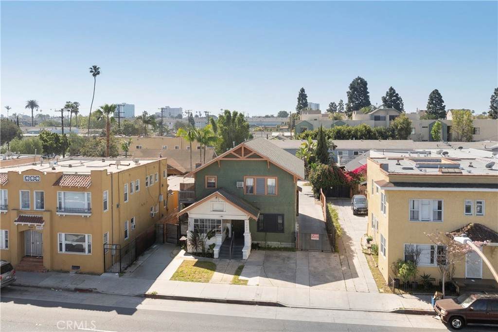 https://bt-photos.global.ssl.fastly.net/socal/orig_boomver_1_420657233-2.jpg