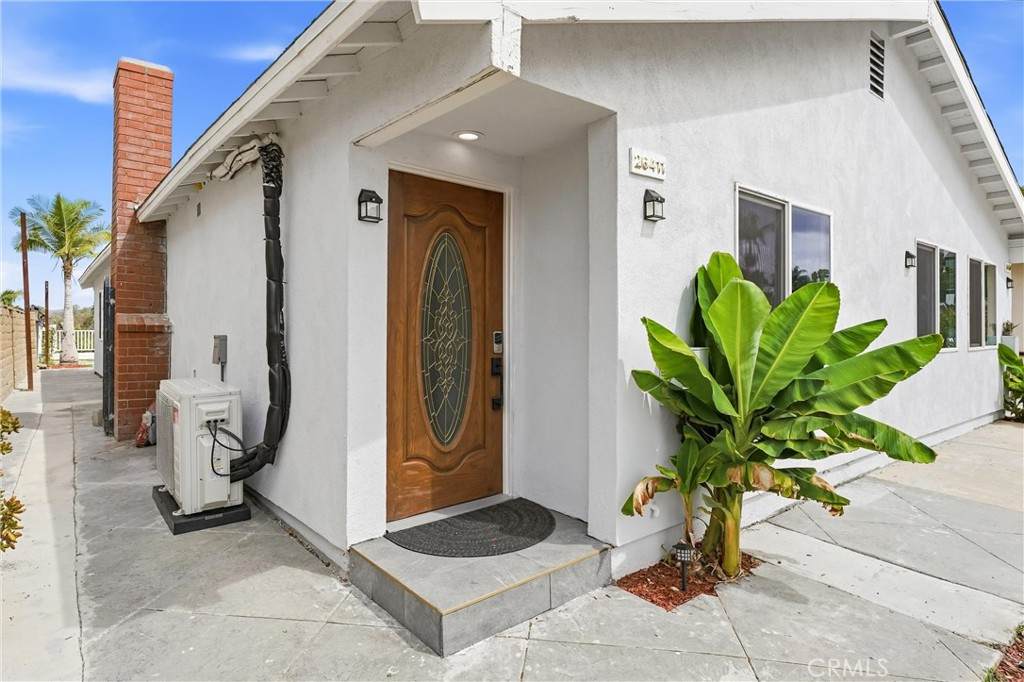https://bt-photos.global.ssl.fastly.net/socal/orig_boomver_1_420672889-2.jpg