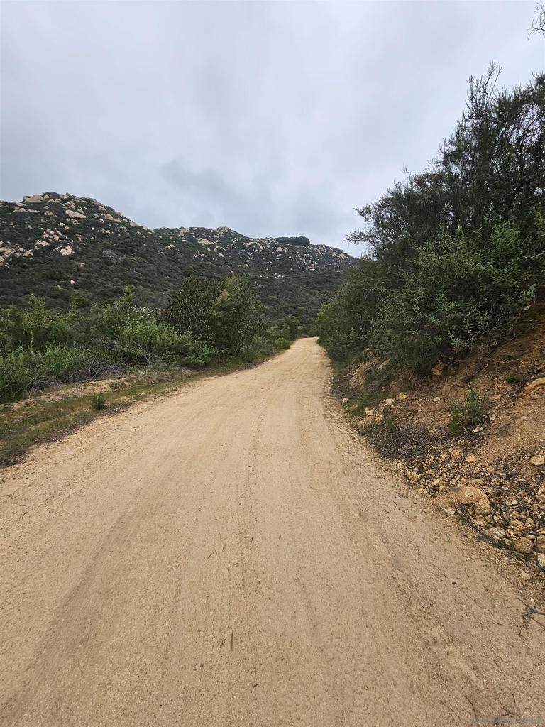 https://bt-photos.global.ssl.fastly.net/socal/orig_boomver_1_420777558-2.jpg
