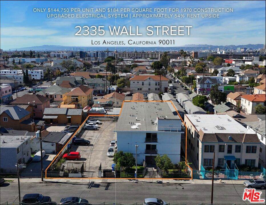 2335 Wall Street - Photo 1
