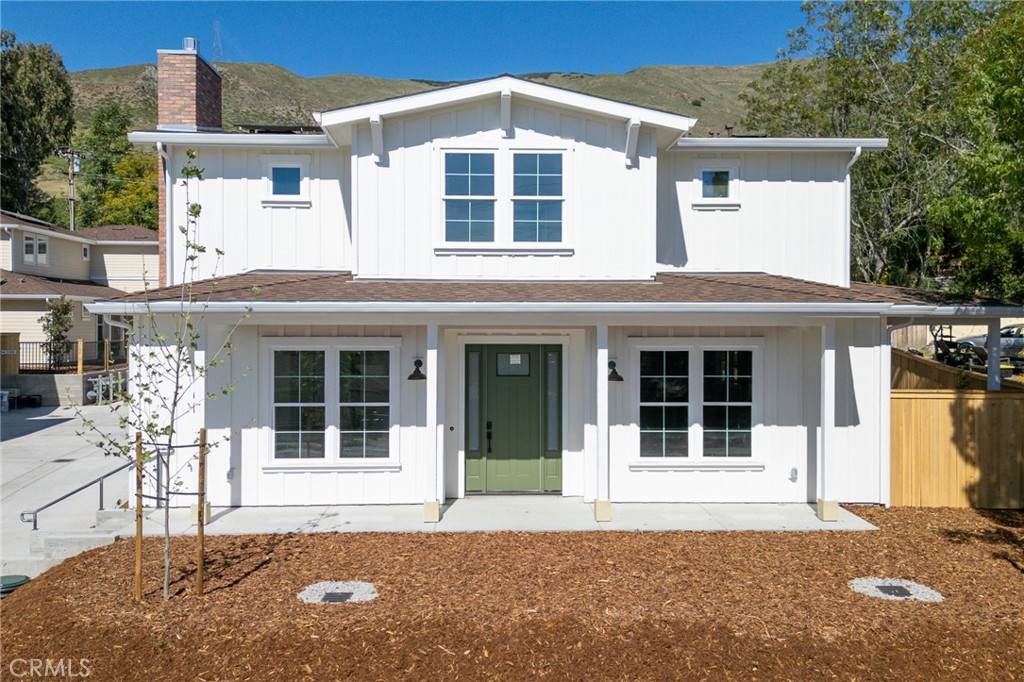 3160 Johnson - Photo 1