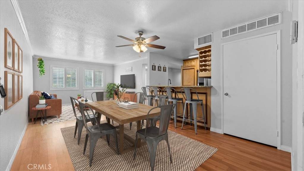 15000 Downey Avenue - Photo 1