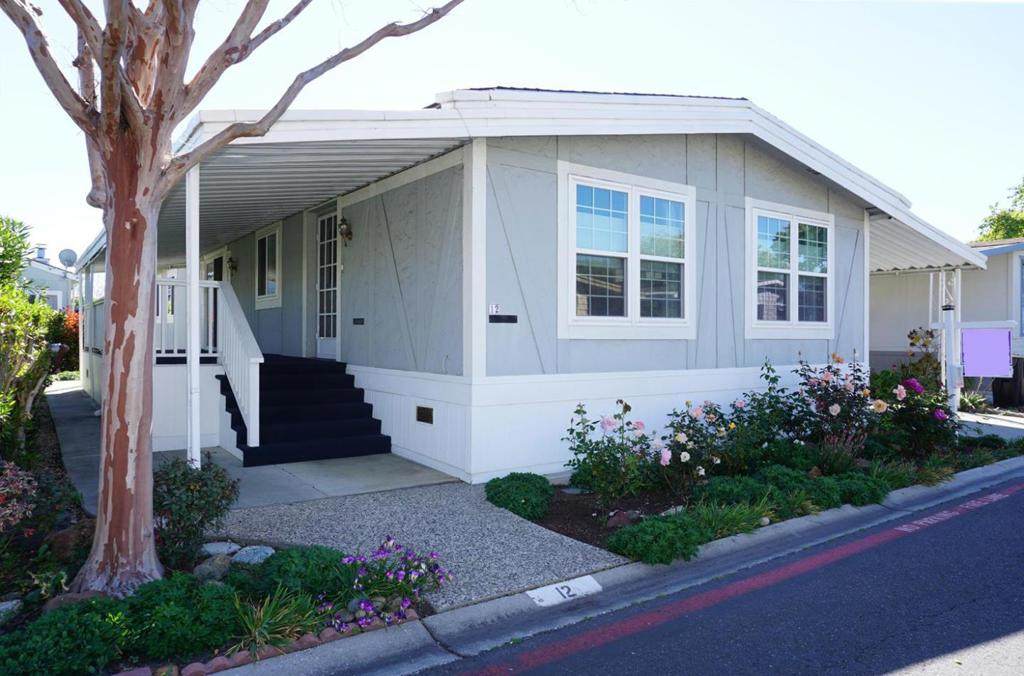https://bt-photos.global.ssl.fastly.net/socal/orig_boomver_1_420921559-2.jpg