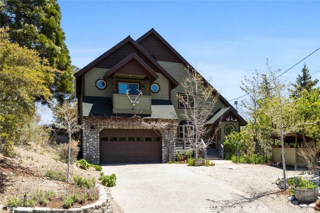 2104 St. Bernard Drive - Photo 1