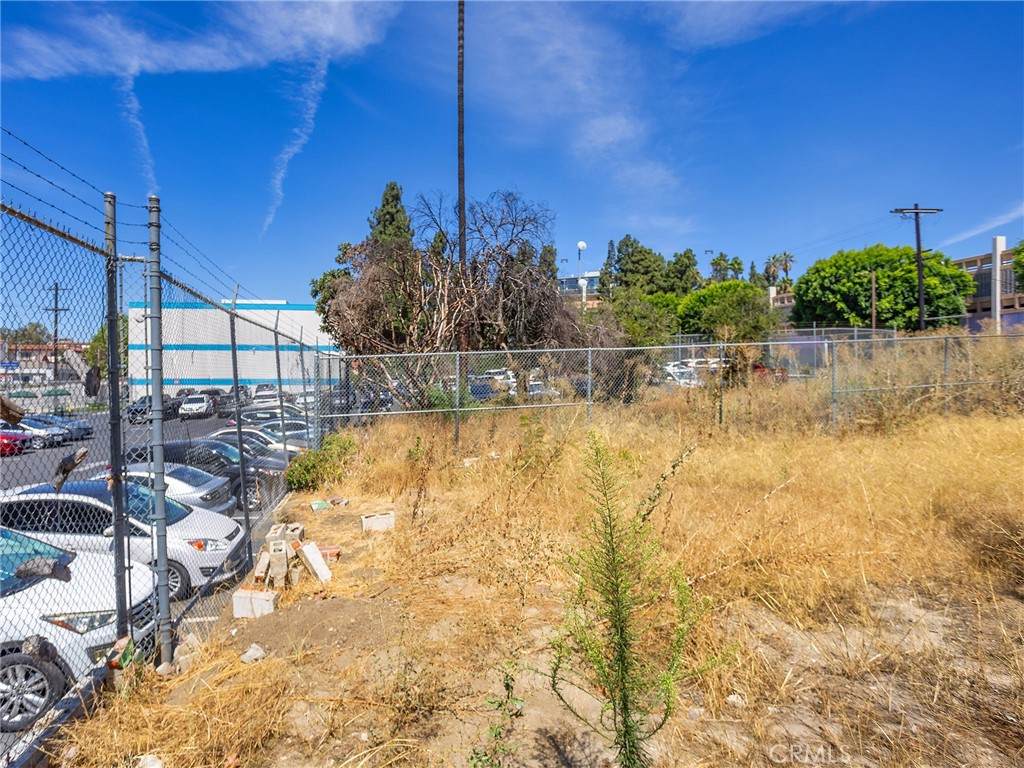 https://bt-photos.global.ssl.fastly.net/socal/orig_boomver_1_420939888-2.jpg