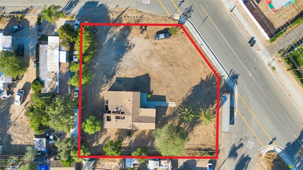 27987 Jefferson - Photo 1