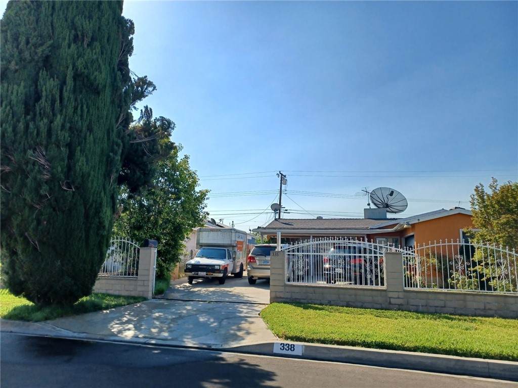 https://bt-photos.global.ssl.fastly.net/socal/orig_boomver_1_420966107-2.jpg
