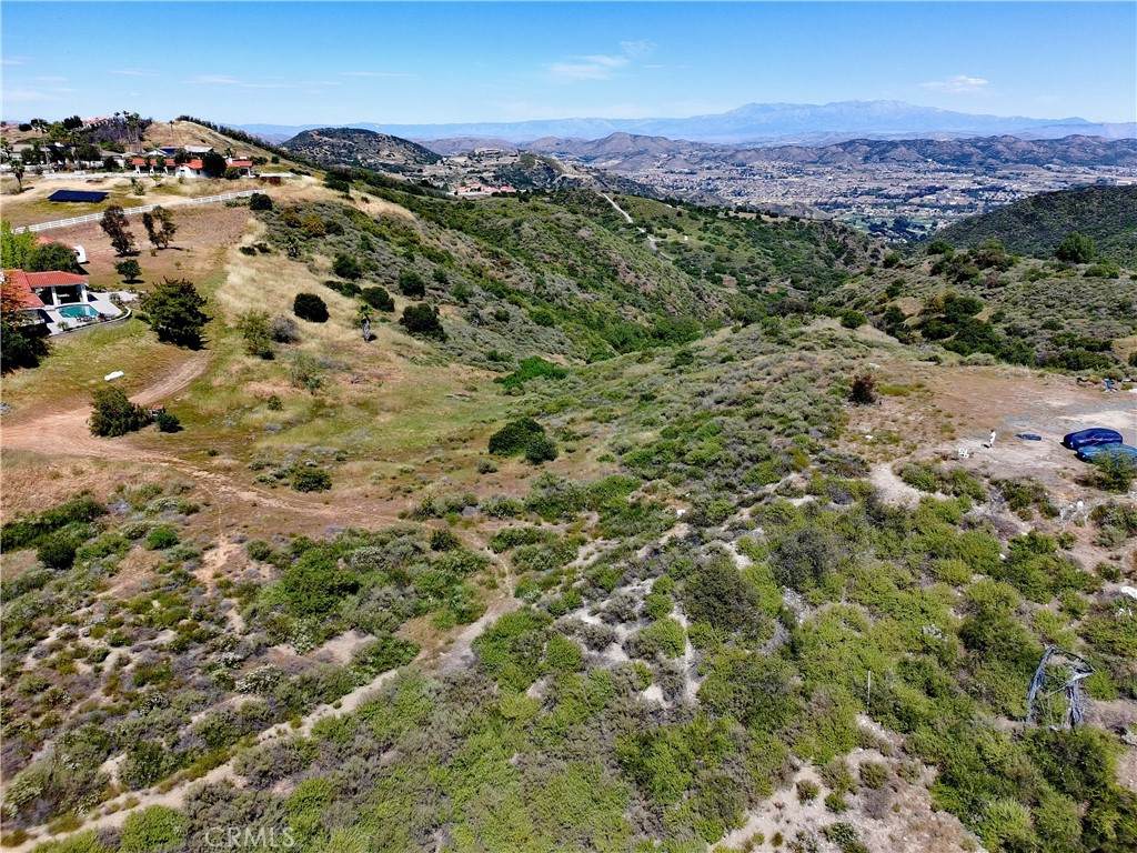 https://bt-photos.global.ssl.fastly.net/socal/orig_boomver_1_421210161-2.jpg