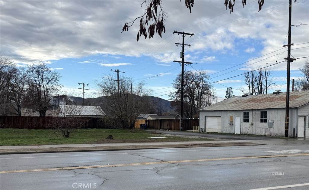 301 S. Curry Street - Photo 1