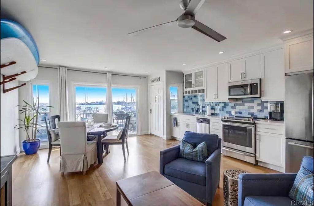1612 Pomona Avenue - Photo 1