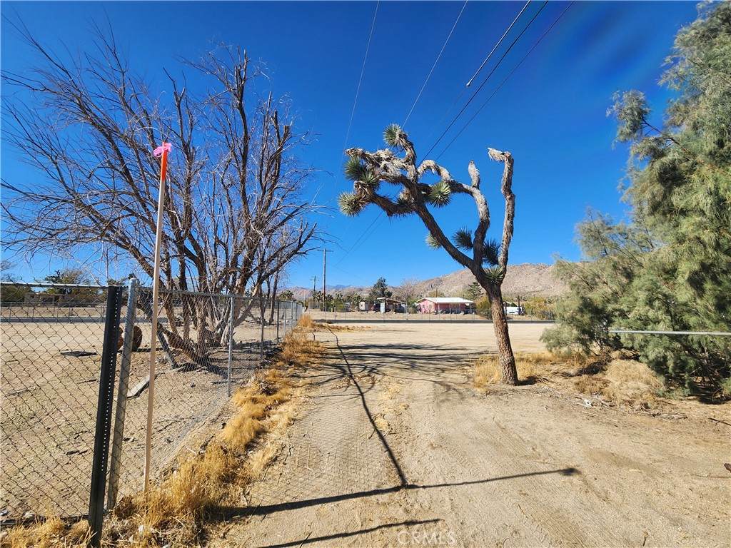 https://bt-photos.global.ssl.fastly.net/socal/orig_boomver_1_421390078-2.jpg