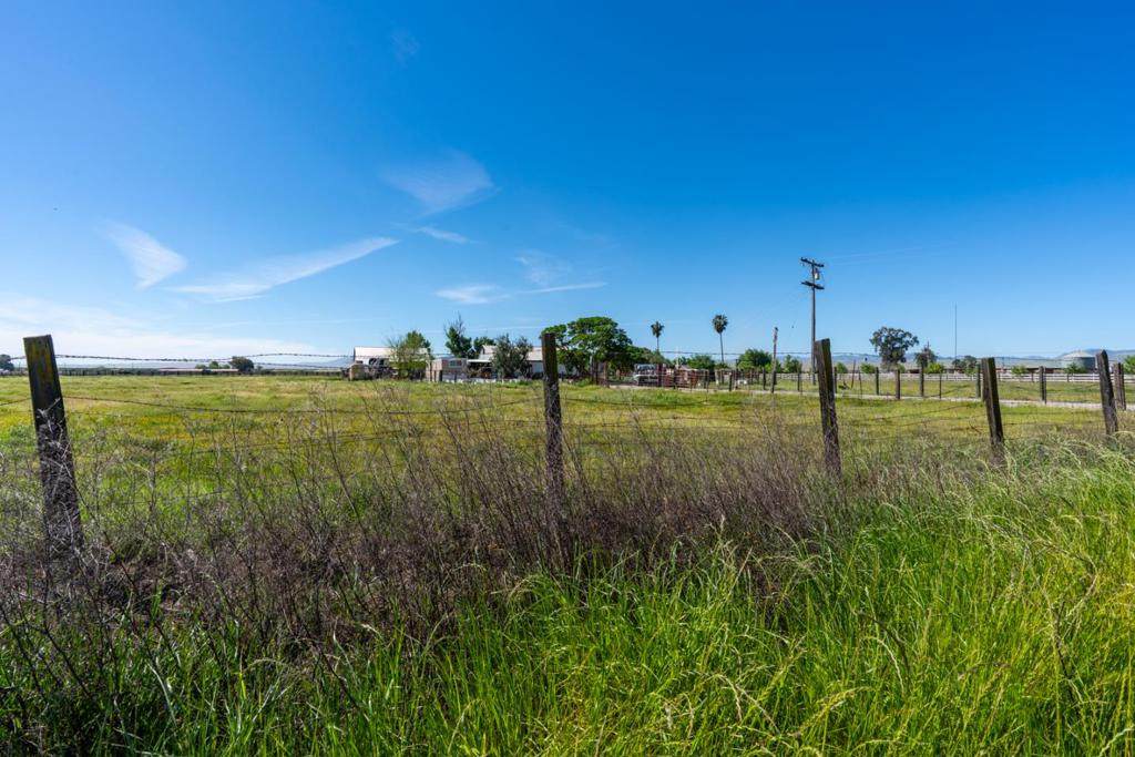 23429 Highway 152 - Photo 1
