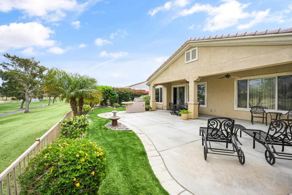 https://bt-photos.global.ssl.fastly.net/socal/orig_boomver_1_421554904-2.jpg