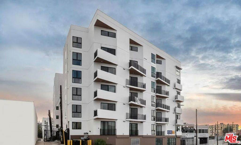 825 Coronado Street - Photo 1