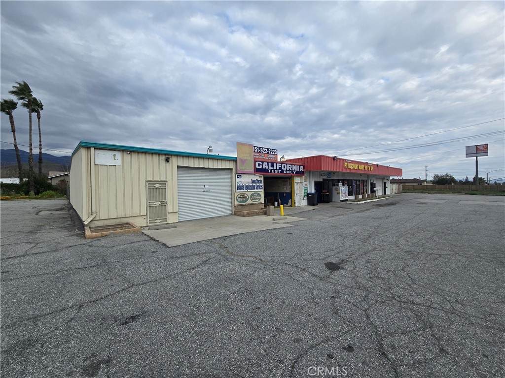 635 Ramsey - Photo 1
