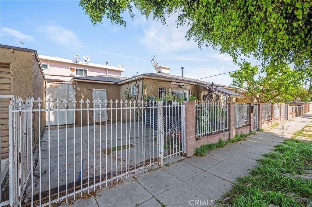 https://bt-photos.global.ssl.fastly.net/socal/orig_boomver_1_421954184-2.jpg