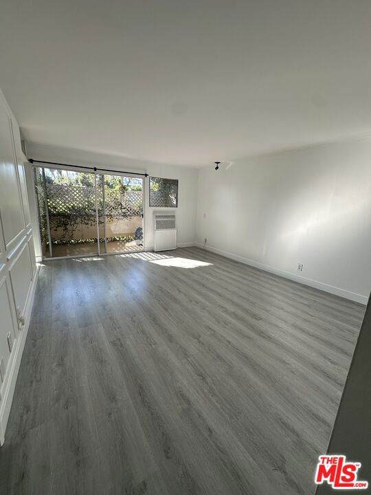 https://bt-photos.global.ssl.fastly.net/socal/orig_boomver_1_421998834-4.jpg