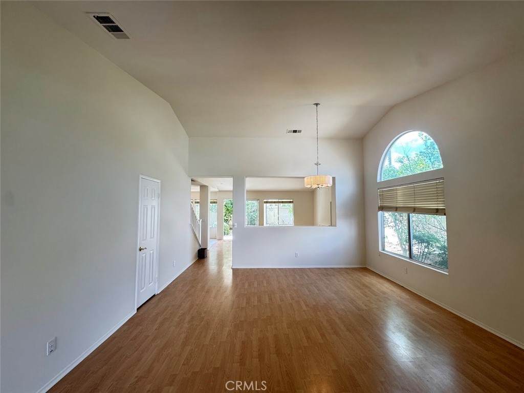 https://bt-photos.global.ssl.fastly.net/socal/orig_boomver_1_422007256-2.jpg