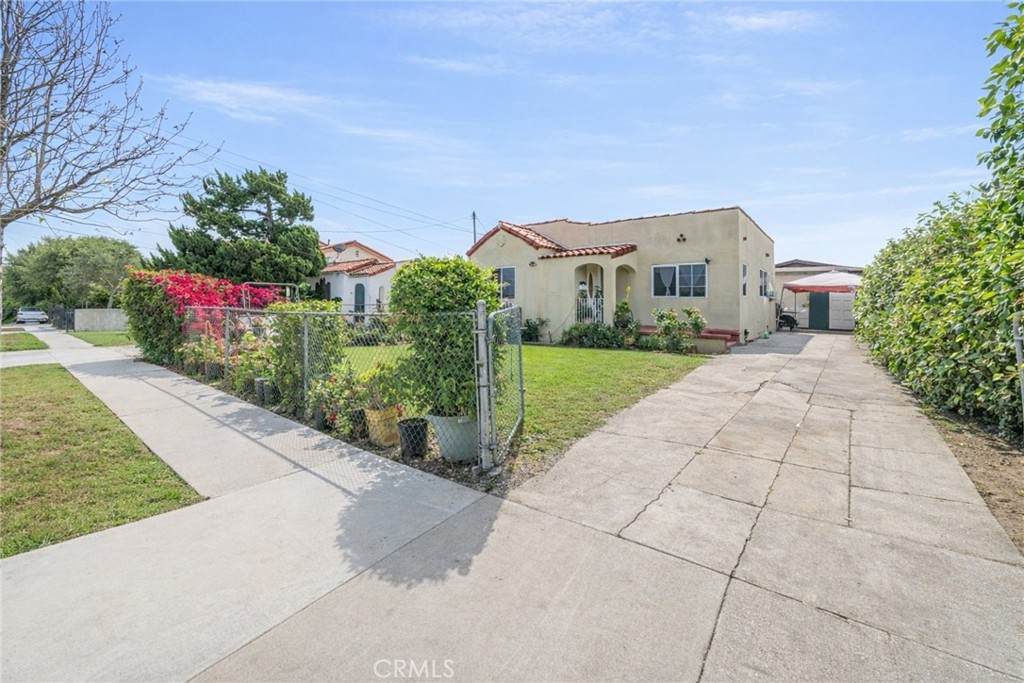 https://bt-photos.global.ssl.fastly.net/socal/orig_boomver_1_422038034-2.jpg
