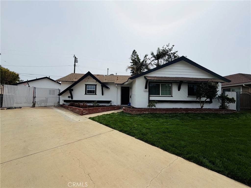450 Palermo Way - Photo 1