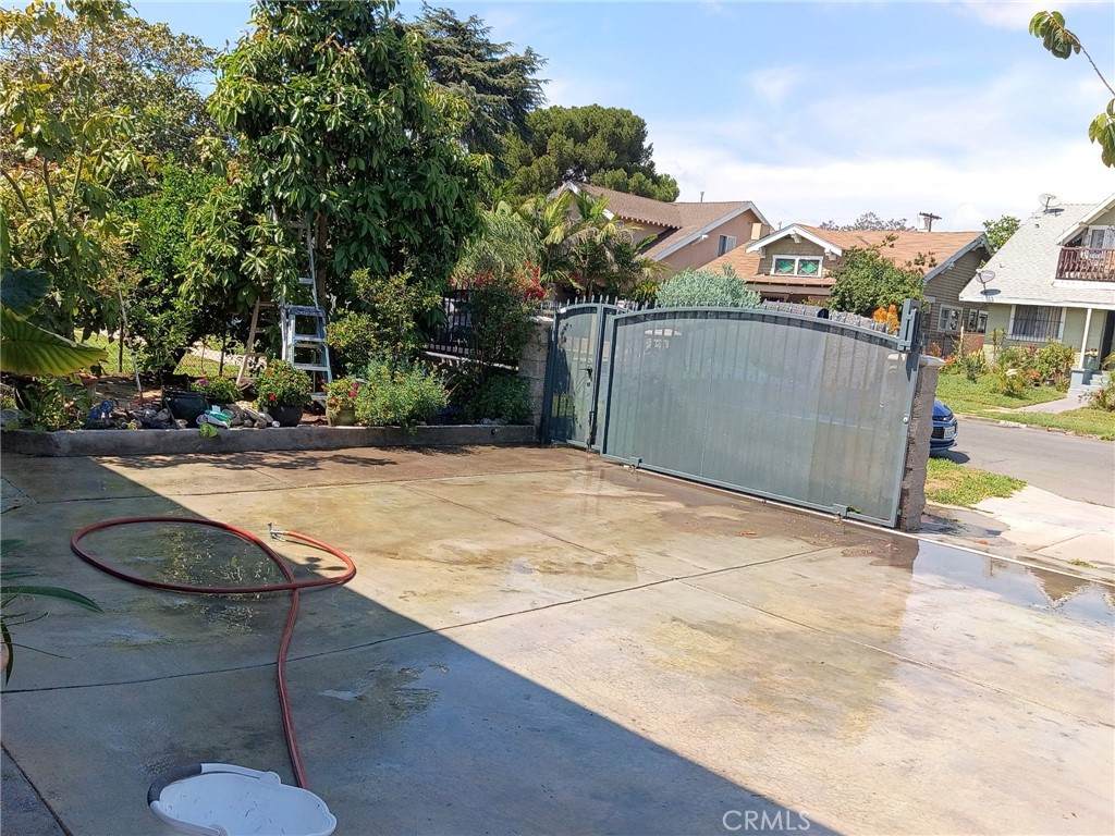 https://bt-photos.global.ssl.fastly.net/socal/orig_boomver_1_422071335-2.jpg