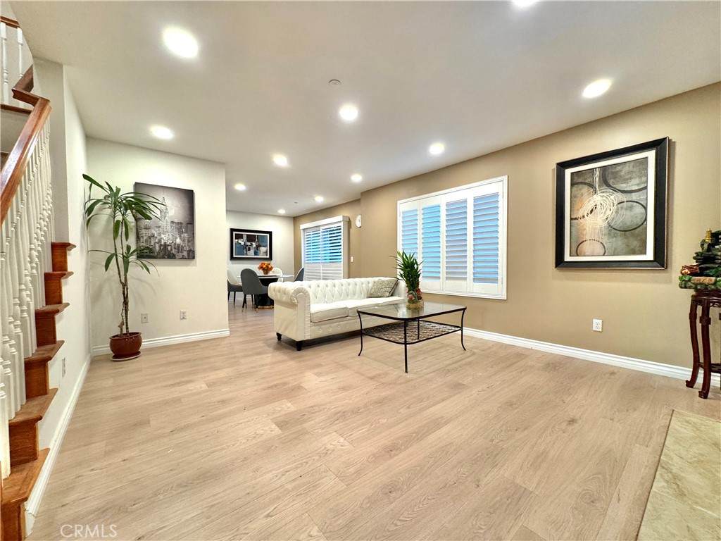 https://bt-photos.global.ssl.fastly.net/socal/orig_boomver_1_422109509-2.jpg