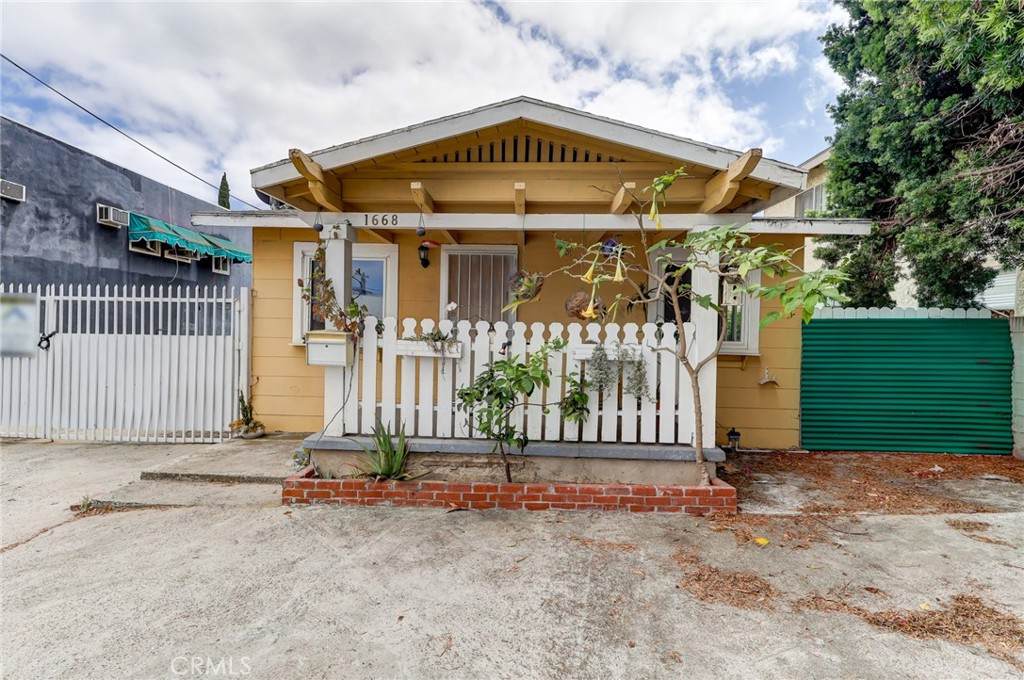 https://bt-photos.global.ssl.fastly.net/socal/orig_boomver_1_422131326-2.jpg