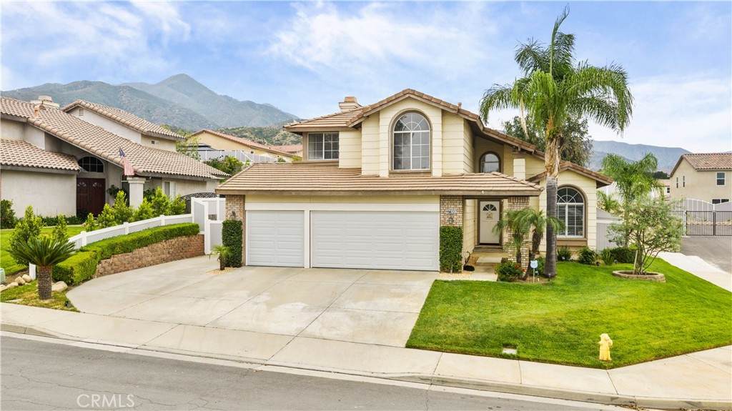 27199 Echo Canyon Court - Photo 1