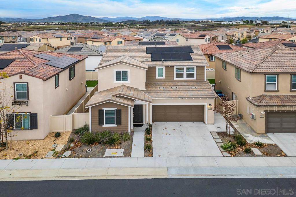 https://bt-photos.global.ssl.fastly.net/socal/orig_boomver_1_422137337-2.jpg