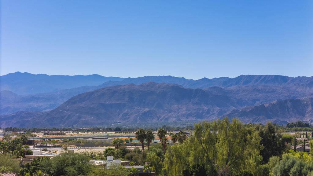 https://bt-photos.global.ssl.fastly.net/socal/orig_boomver_1_422139255-3.jpg