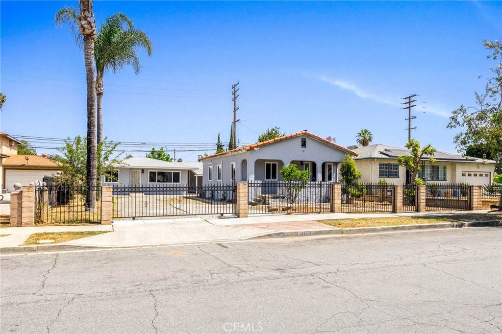 https://bt-photos.global.ssl.fastly.net/socal/orig_boomver_1_422140655-2.jpg