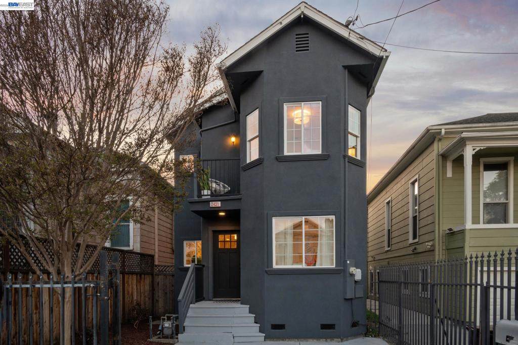2431 Linden Street - Photo 1