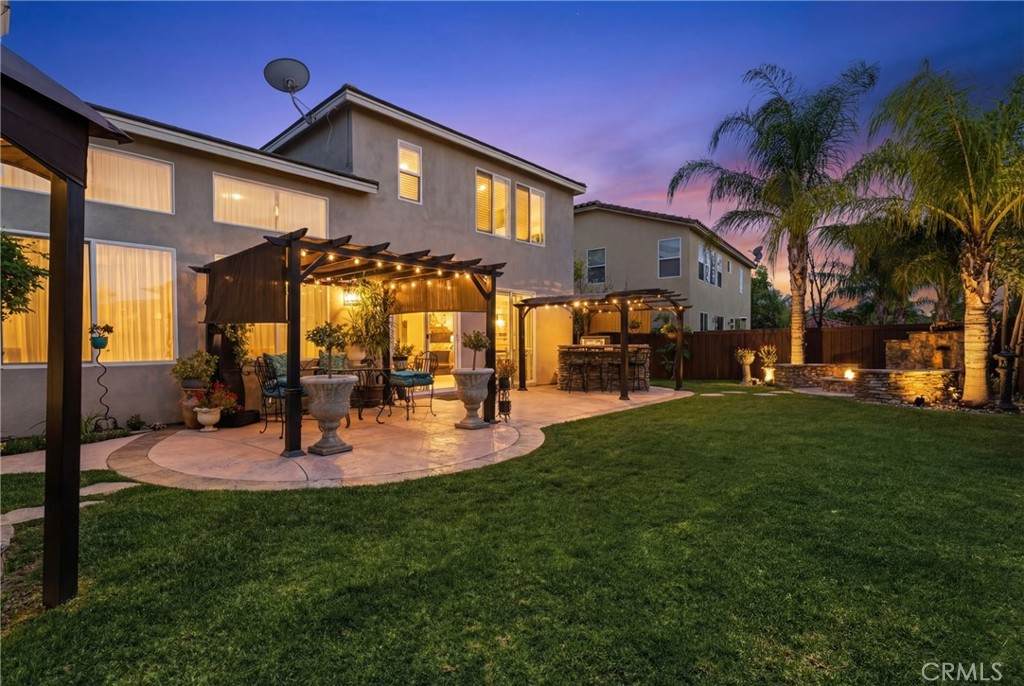 https://bt-photos.global.ssl.fastly.net/socal/orig_boomver_1_422176265-2.jpg