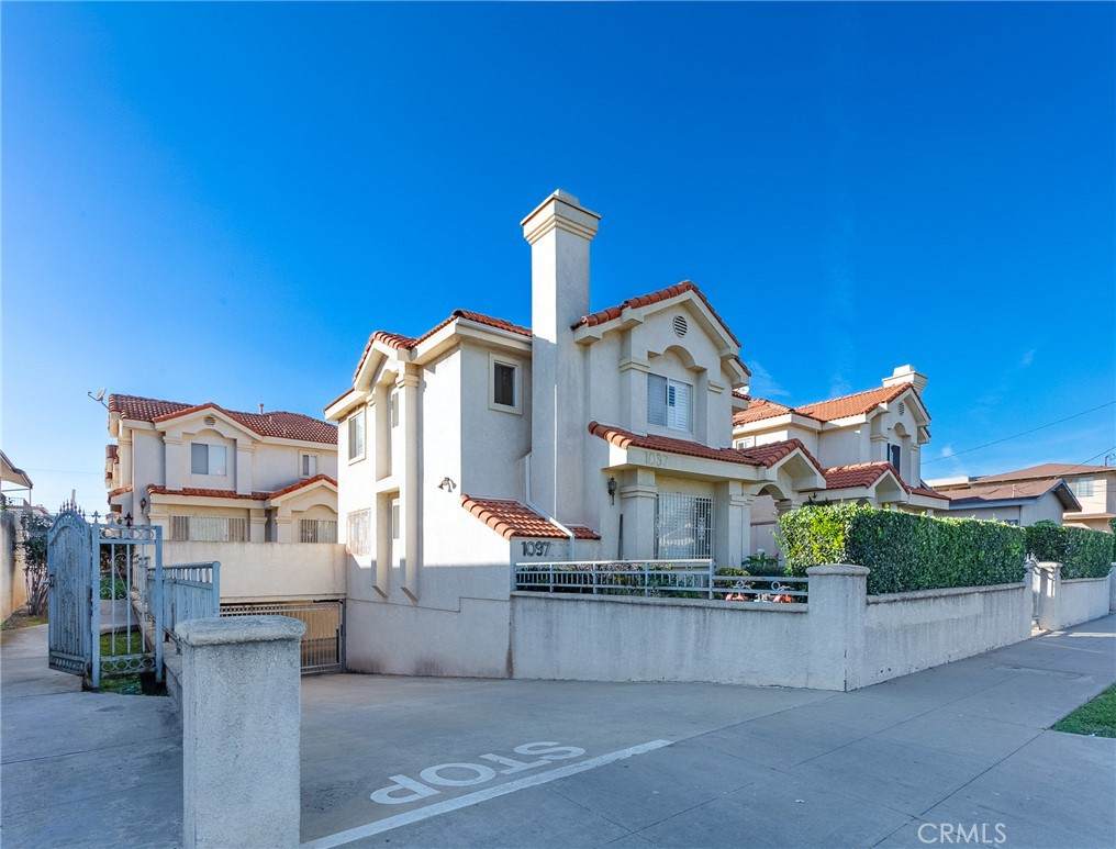 1097 Marguerita Avenue - Photo 1