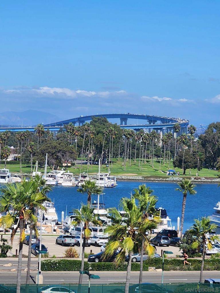 1730 Avenida Del Mundo - Photo 1