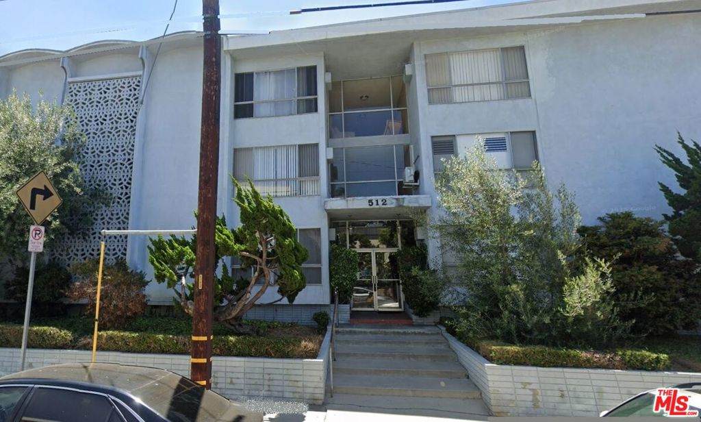 512 Evergreen Street - Photo 1