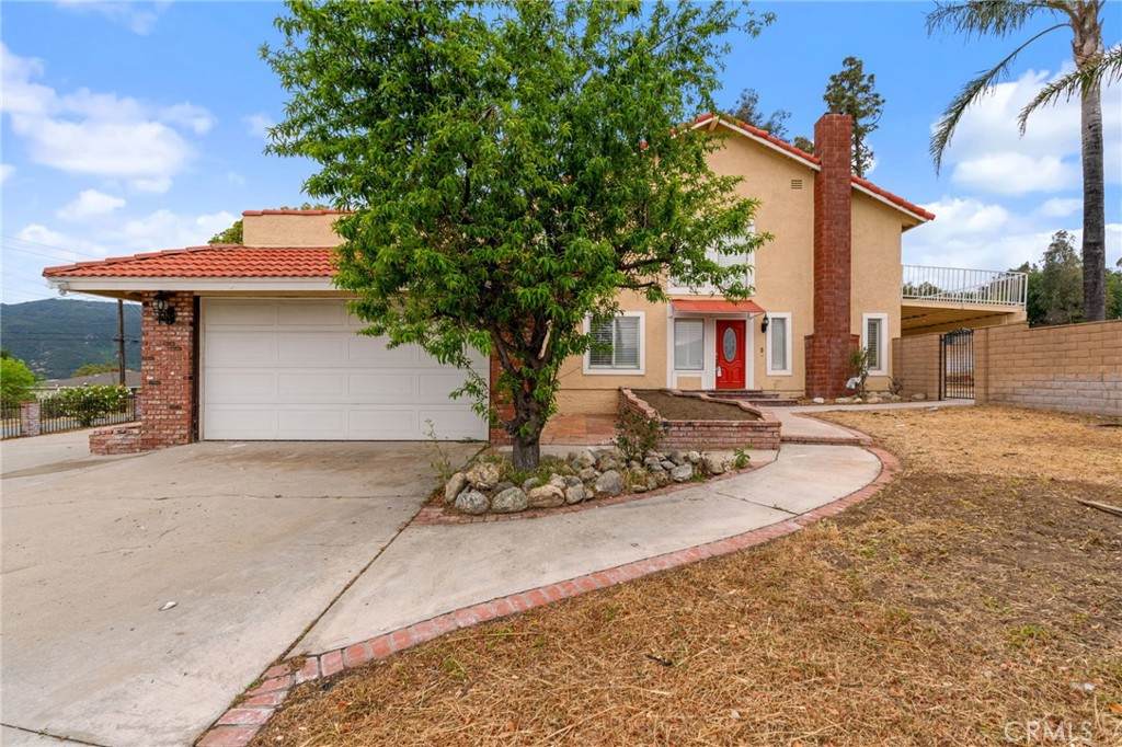 1636 Devore - Photo 1