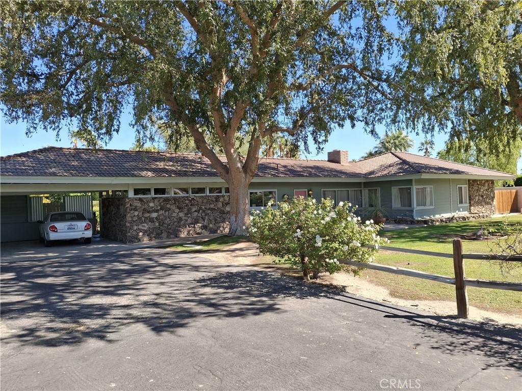 72424 Desert Drive - Photo 1